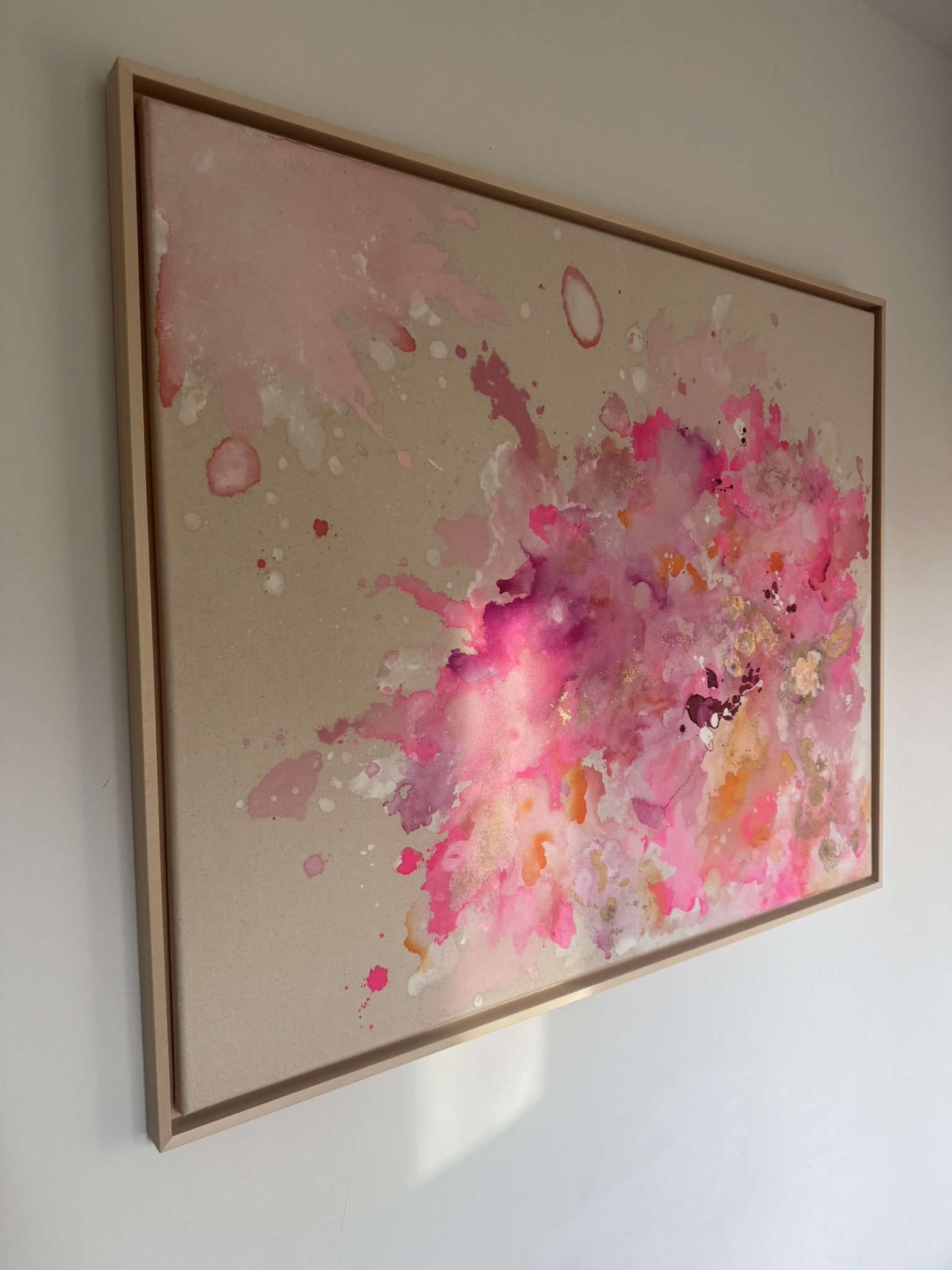 Bloom, 2026, Acryl und Gold auf roher Baumwollleinwand, Ansicht 9
